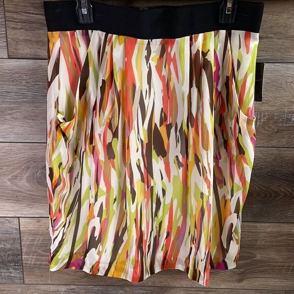 Nue Options NWT Ladies Flowy Above Knee Skirt, Size 12, Multicolor - Picture 4 of 8